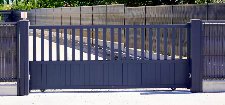 Driveway Gate Installation Contractors Knoxville