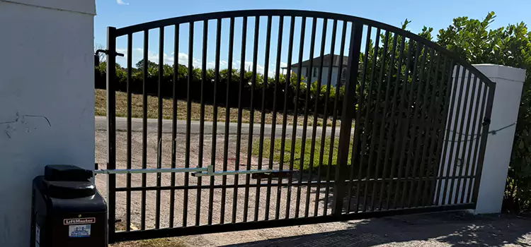 Driveway Fence Repair Knoxville