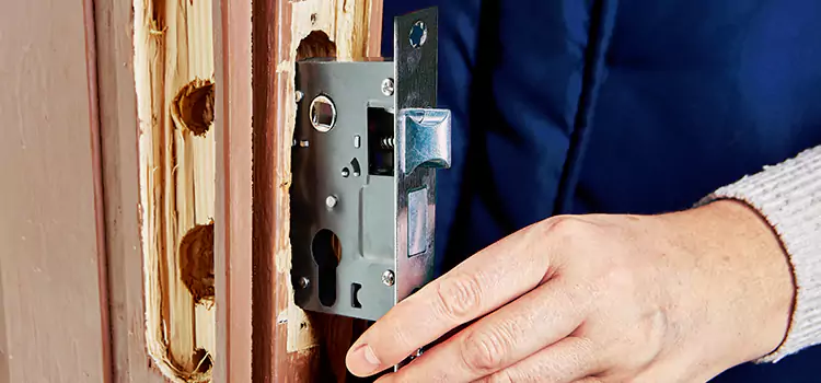 Garage Door Lock Replacement Knoxville